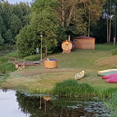 Hotel Soomaa Water Camp Jõesuu Zewnętrze zdjęcie